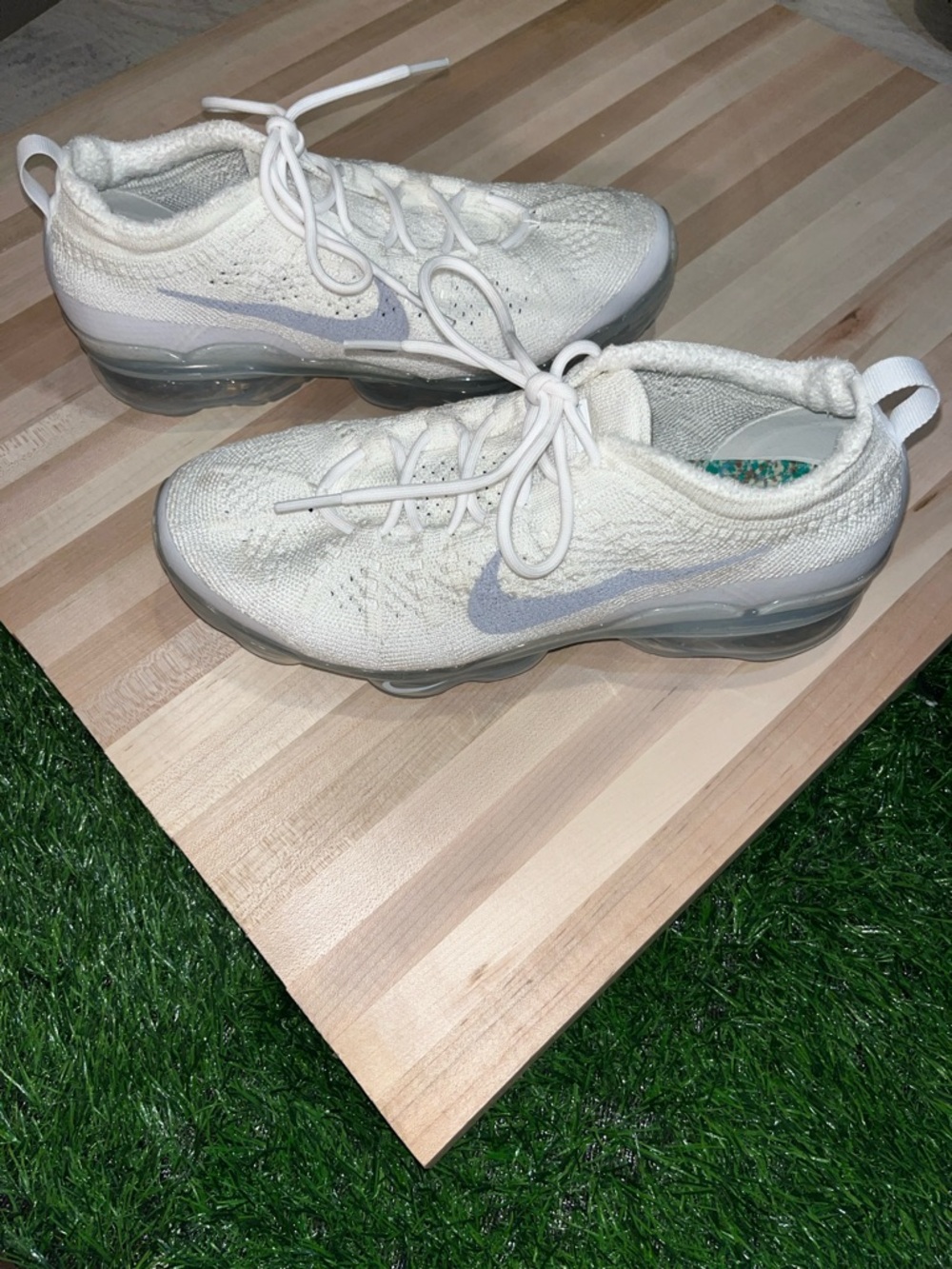 Nike Air VaporMax 2023 Flyknit in the "Pure Platinum"/"Phantom" colorway